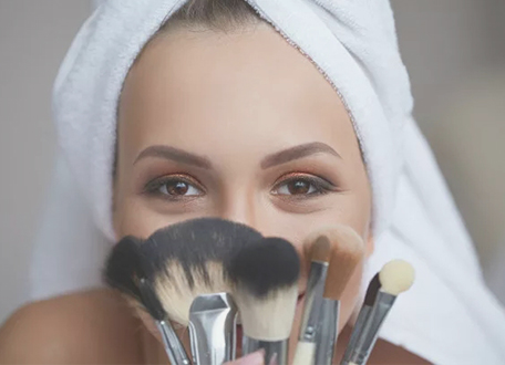 Eyes Make Up